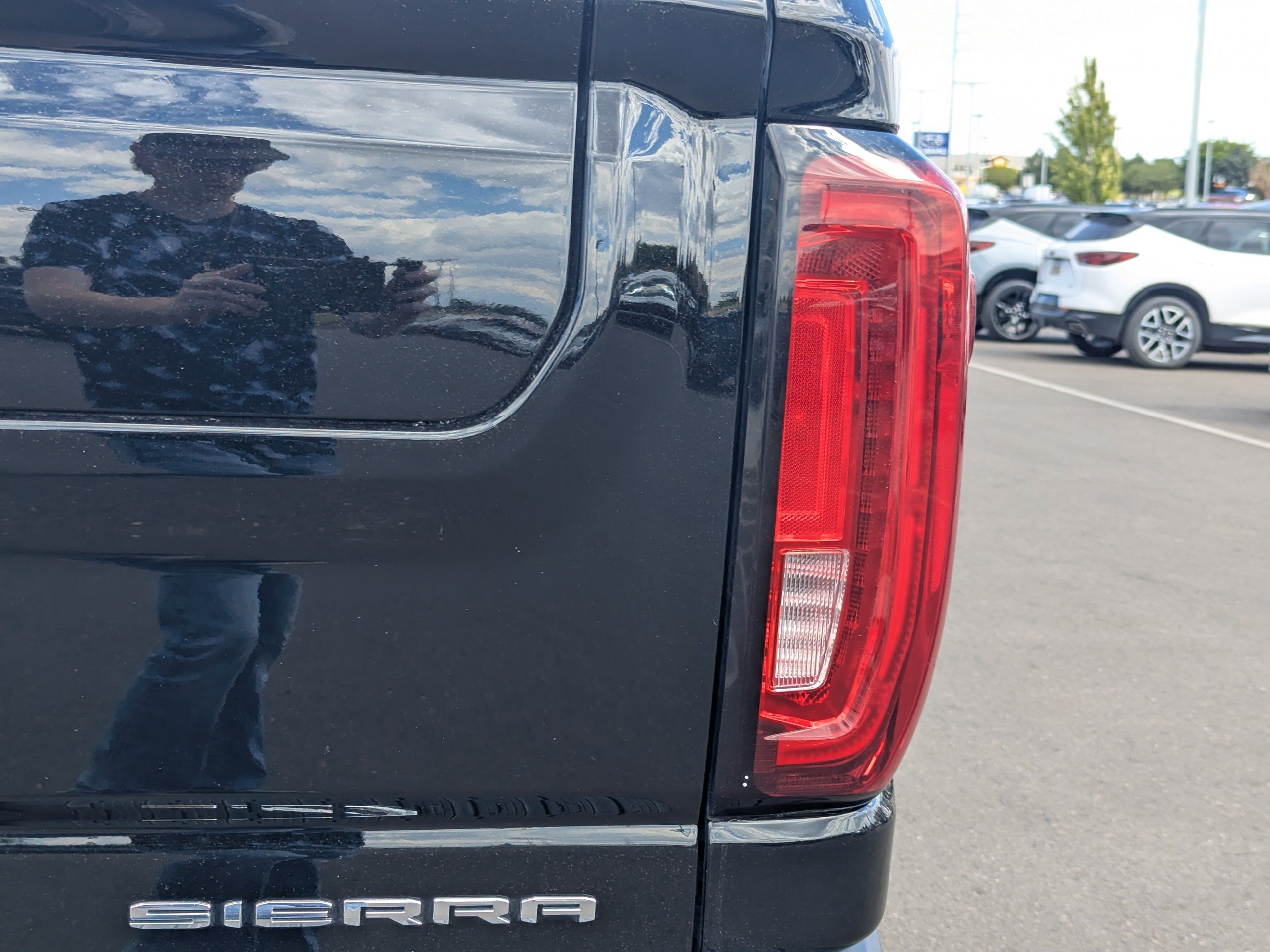 Used 2020 GMC Sierra 2500 Denali w/ Denali Ultimate Package AWD/4WD image 43
