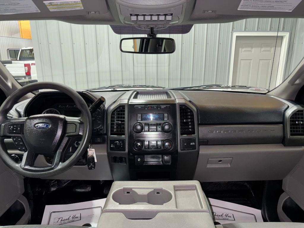 Used 2019 Ford F250 XL w/ Power Equipment Group AWD/4WD image 17