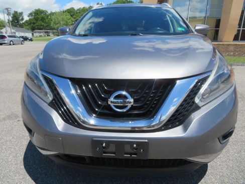 Used 2018 Nissan Murano SL w/ Moonroof Package image 9