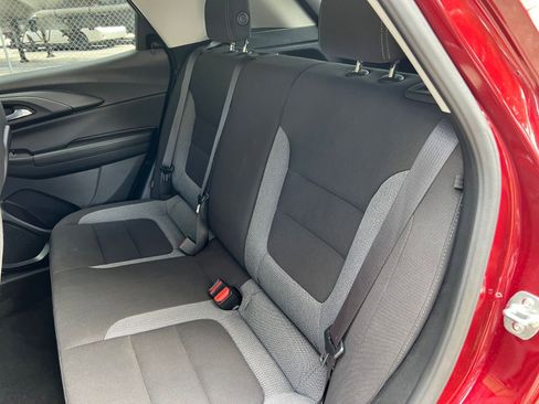 Used 2025 Chevrolet TrailBlazer LT image 31
