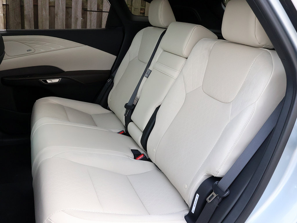 New 2026 Lexus RX 350 AWD w/ Convenience Package image 13
