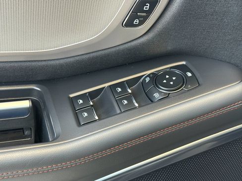 Used 2025 Ford Expedition Active RWD image 14
