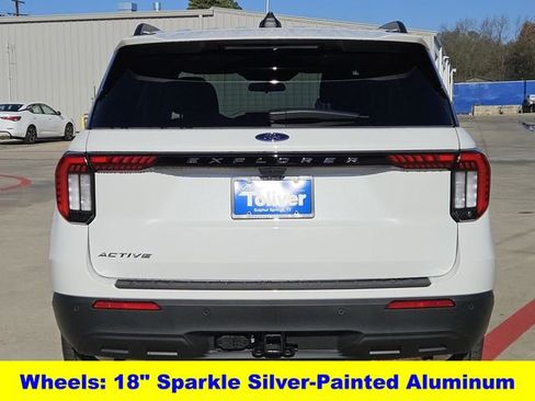 New 2026 Ford Explorer Active image 8