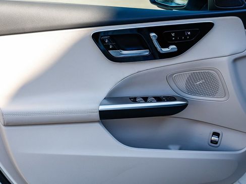 New 2026 Mercedes-Benz C 300 Sedan image 21