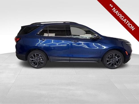 Used 2022 Chevrolet Equinox RS w/ RS Plus Package AWD/4WD image 7