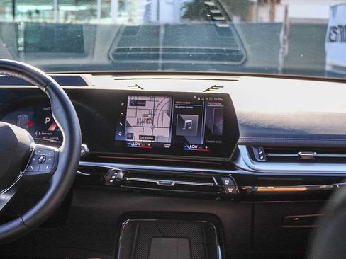 Certified 2023 BMW X1 xDrive28i image 13