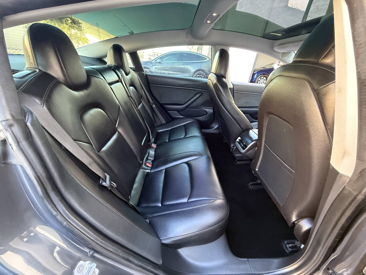 Used 2019 Tesla Model 3 Long Range AWD/4WD image 24