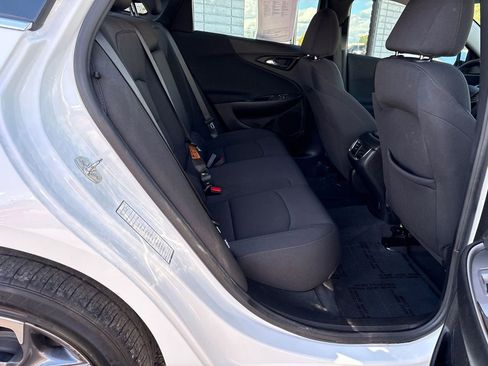 Used 2024 Chevrolet Malibu LT image 18