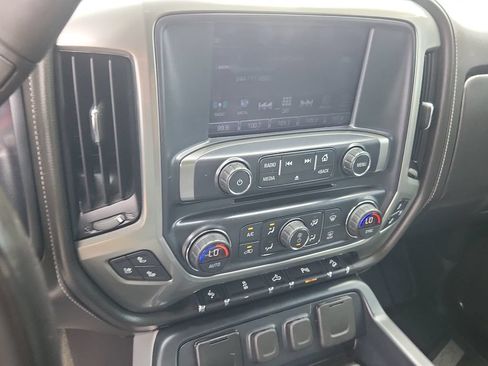 Used 2018 Chevrolet Silverado 1500 LTZ Z71 w/ LTZ Plus Package AWD/4WD image 25
