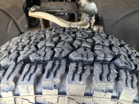 Used 2024 Chevrolet Silverado 1500 RST w/ Convenience Package II image 29