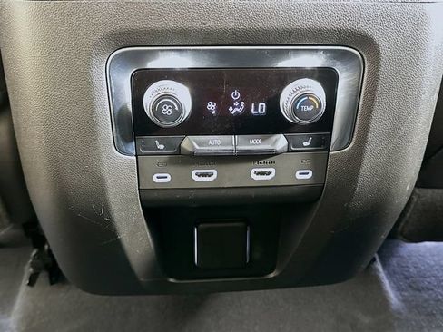 Used 2023 GMC Yukon AT4 w/ AT4 Premium Package AWD/4WD image 14