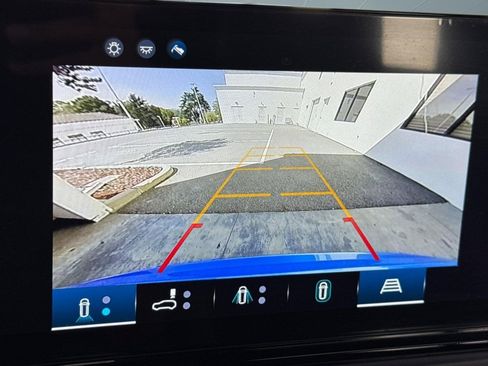 Certified 2024 Honda Prologue Elite image 19
