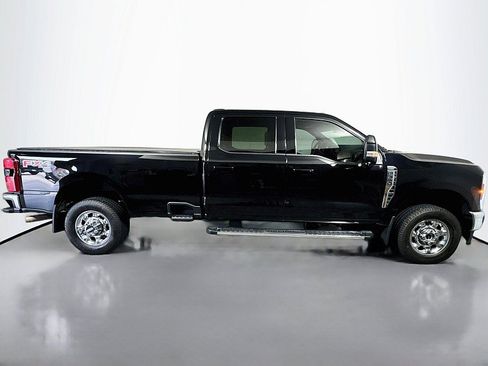 Used 2024 Ford F350 Lariat AWD/4WD image 8