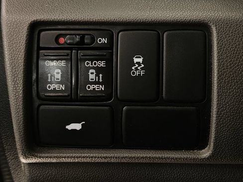 Used 2011 Honda Odyssey EX-L image 14