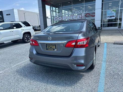 Used 2019 Nissan Sentra SV FWD image 7