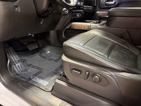 Used 2023 GMC Sierra 2500 Denali AWD/4WD image 10