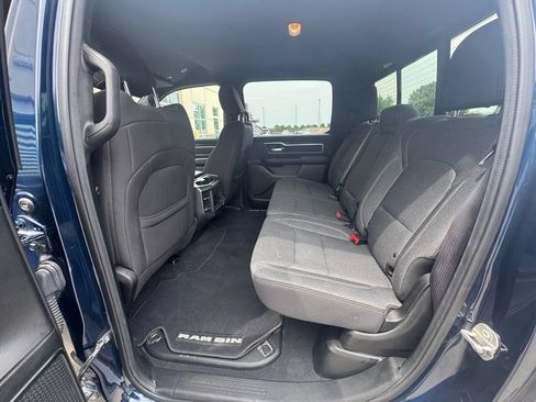 Used 2019 RAM 1500 Big Horn AWD/4WD image 5