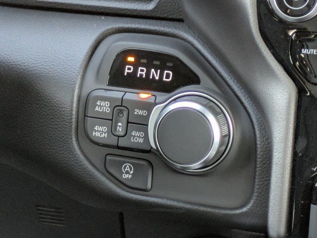 New 2026 RAM 1500 Big Horn AWD/4WD image 19