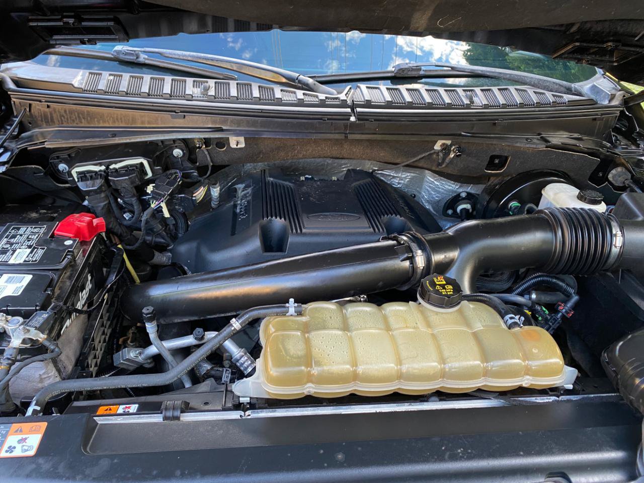 Used 2019 Ford Expedition Max Limited RWD image 18