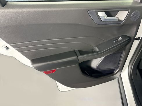 Used 2023 Ford Escape SE w/ PHEV Premium Package image 26