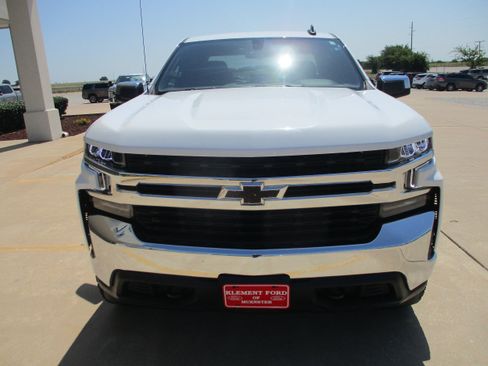 Used 2019 Chevrolet Silverado 1500 LT w/ All-Star Edition AWD/4WD image 12