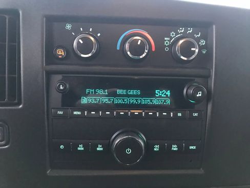 Used 2022 Chevrolet Express 2500 LS image 15