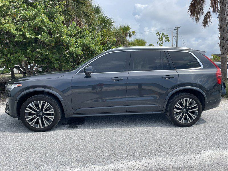 Used 2021 Volvo XC90 T6 Momentum w/ Protection Package Premier AWD/4WD image 3