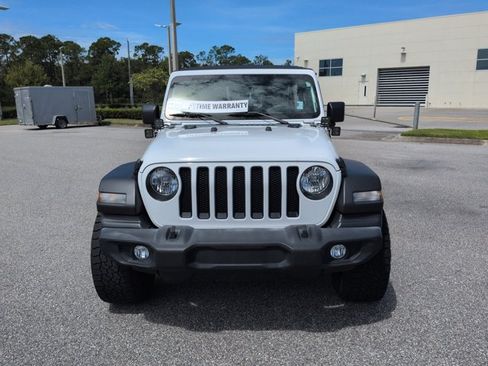Used 2022 Jeep Wrangler Unlimited Sport AWD/4WD image 10