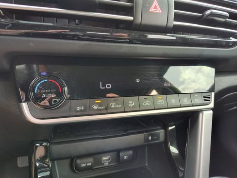 Used 2022 Kia Seltos SX AWD/4WD image 15