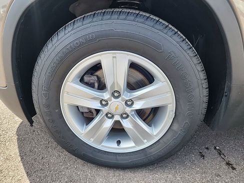 Used 2020 Chevrolet Trax LS w/ Tint and Cruise Package FWD image 10