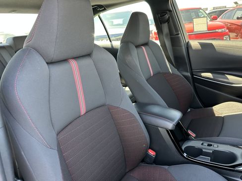 Used 2024 Toyota Corolla SE w/ SE Package FWD image 16