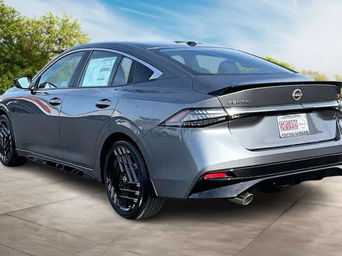 New 2026 Nissan Sentra SR w/ Floor Mat Package FWD image 3