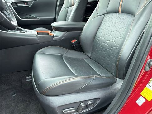 Used 2024 Toyota RAV4 Adventure image 21