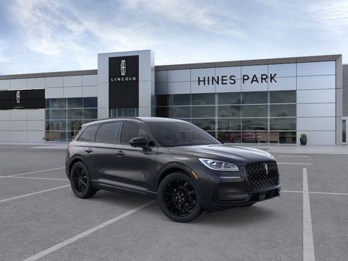 New 2026 Lincoln Corsair Reserve w/ Jet Appearance Package image 7