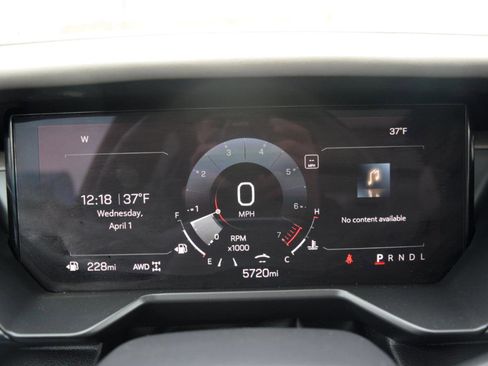 Used 2025 GMC Acadia Elevation w/ Elevation Premium Package image 29