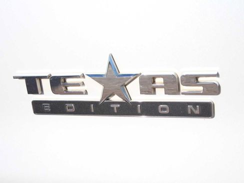 Used 2018 Chevrolet Silverado 1500 LT w/ Texas Edition AWD/4WD image 7