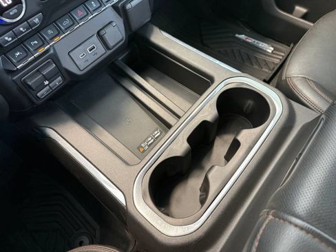 Used 2020 GMC Sierra 1500 AT4 w/ AT4 Premium Package AWD/4WD image 21