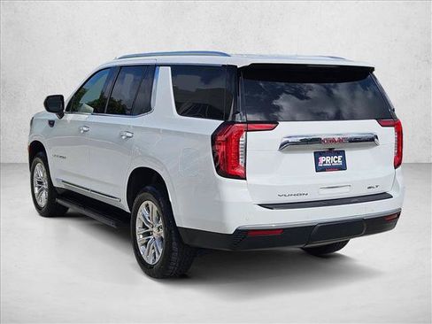 Used 2024 GMC Yukon SLT RWD image 8