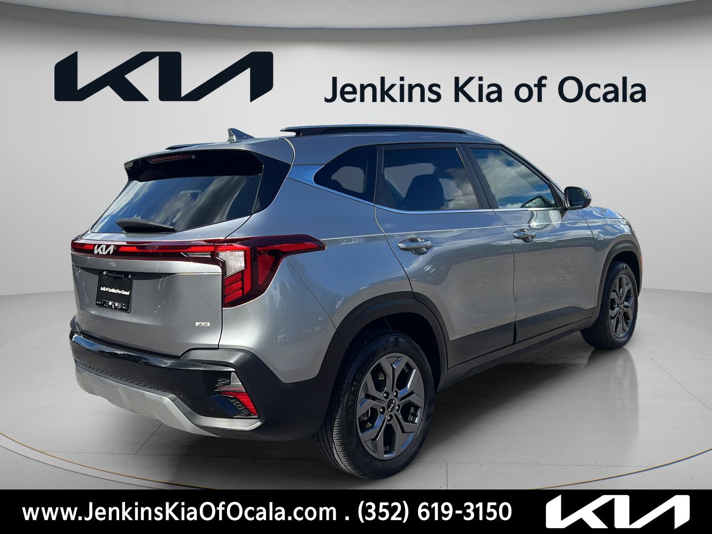 Certified 2024 Kia Seltos S AWD/4WD image 3