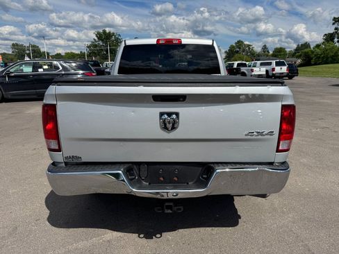 Used 2017 RAM 1500 ST w/ SXT Appearance Group AWD/4WD image 4