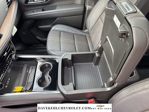 Used 2025 Chevrolet Tahoe High Country image 19