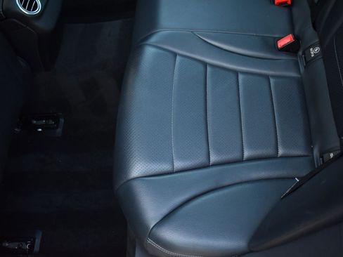 Used 2017 Mercedes-Benz C 300 4MATIC Sedan w/ Premium 3 Package image 34