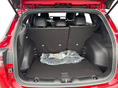 New 2026 Jeep Compass Latitude image 11