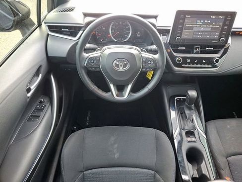 Certified 2021 Toyota Corolla SE w/ Carpet Mat Package (TMS) FWD image 11