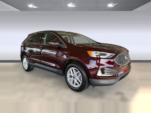 Used 2024 Ford Edge SEL w/ Convenience Package AWD/4WD image 7