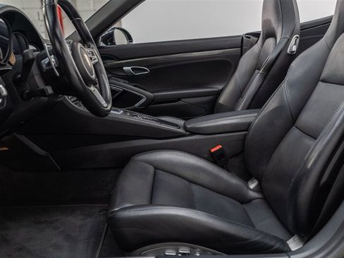 Used 2019 Porsche 911 Turbo S AWD/4WD image 34
