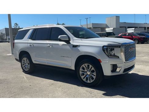 Certified 2023 GMC Yukon Denali image 2