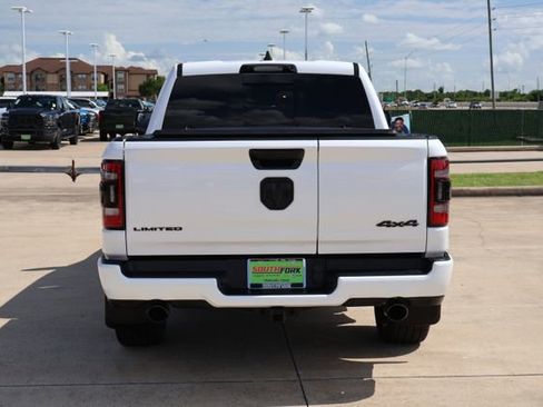 Used 2024 RAM 1500 Limited AWD/4WD image 5