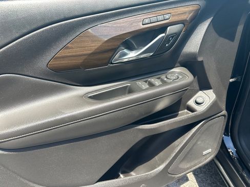 Used 2018 GMC Terrain Denali w/ Advanced Safety Package FWD image 20