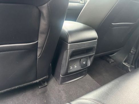 Used 2020 Ford Ranger Lariat w/ Technology Package RWD image 22